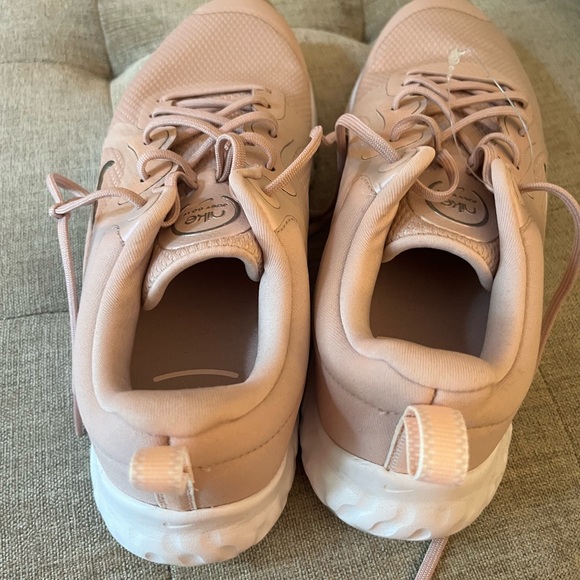 Nike Women's Light Pink Sneakers - Picture 3 of 3